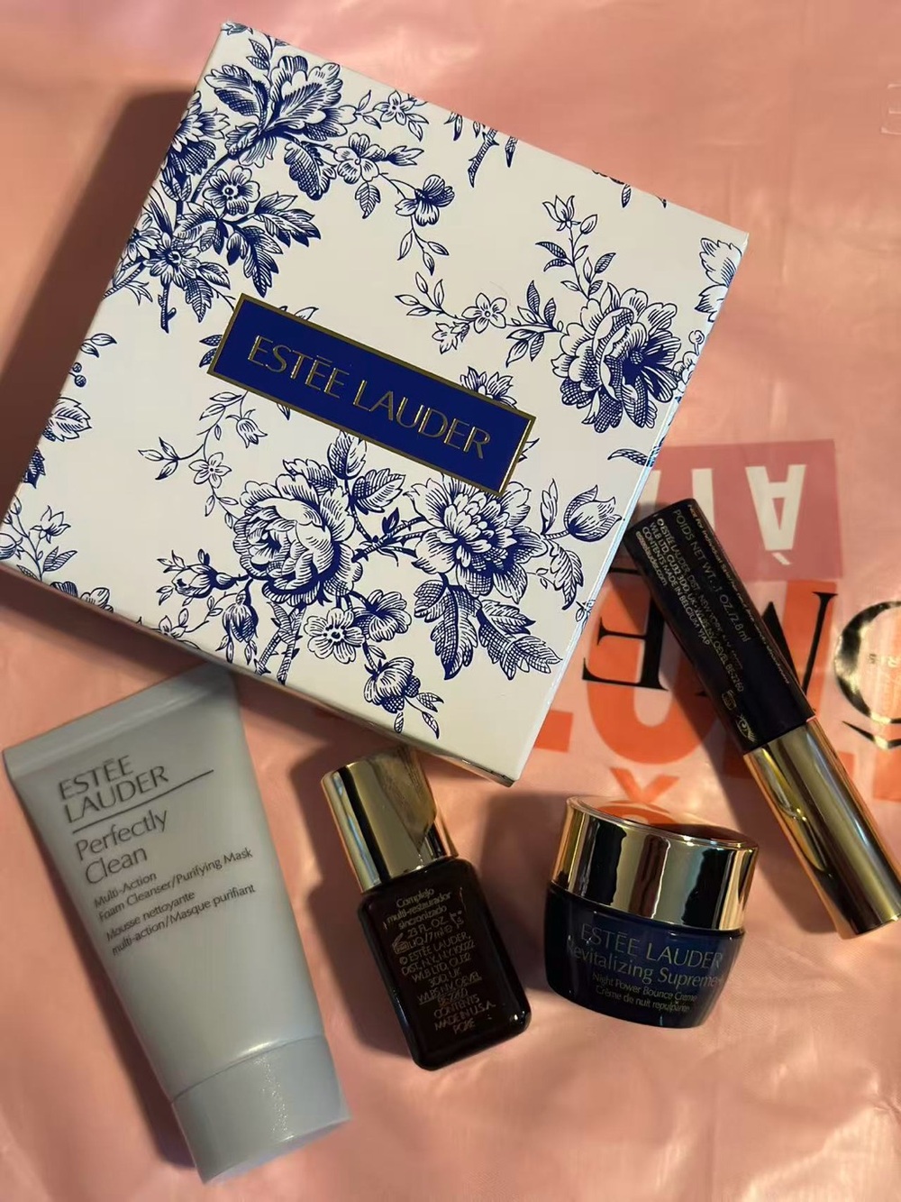 Estee Lauder Navy & White Floral Gift Set with Gold Accents